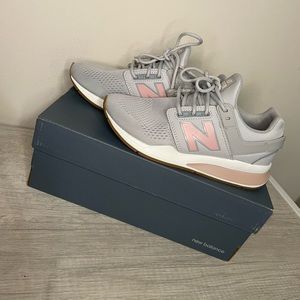 New Balance 247